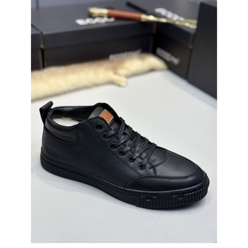UGG Casual Shoes